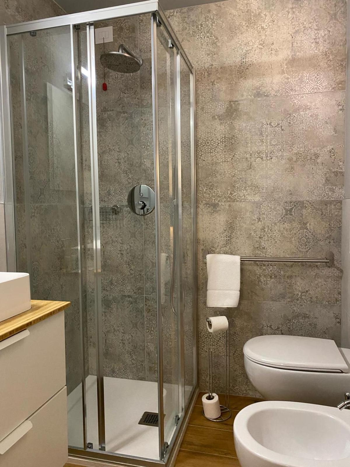 Wish Rooms Charme&Relax Μπέργκαμο Εξωτερικό φωτογραφία